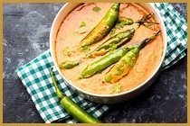 Aloo Mirch Ka Salan